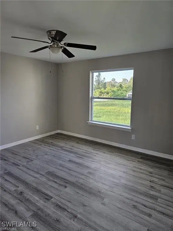 Picture of 917 Martha Ave S, Lehigh Acres FL 33974