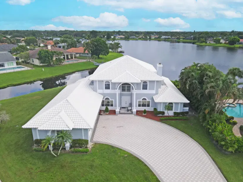 Picture of 2000 Henley Place, Wellington FL 33414