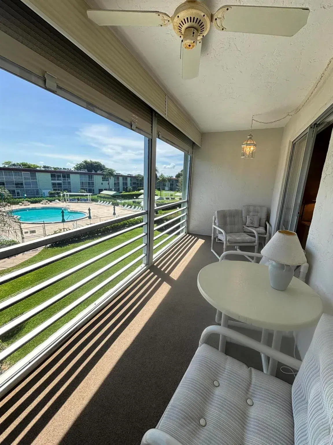 Picture of 3400 Springdale Boulevard 302, Palm Springs, FL 33461
