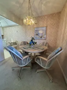 Picture of 3400 Springdale Boulevard 302, Palm Springs, FL 33461