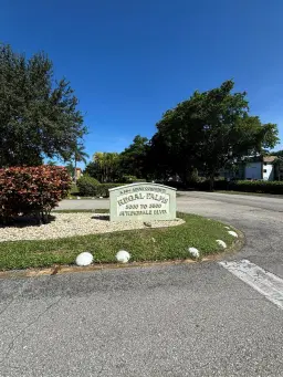 Picture of 3300 Springdale Boulevard 218, Palm Springs, FL 33461