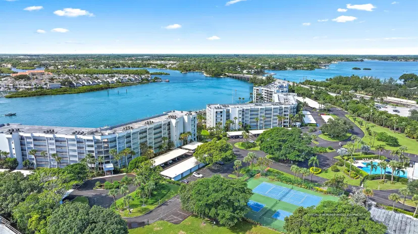 Picture of 1748 Jupiter Cove Drive 517, Jupiter FL 33469