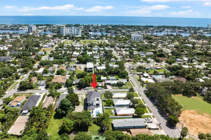 Picture of 630 SE 2Nd Avenue, Delray Beach FL 33483