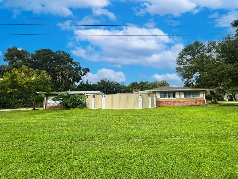 Picture of 4000 Greenwood Drive, Fort Pierce FL 34982