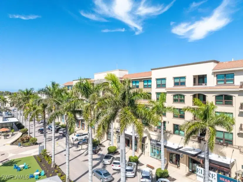 Picture of 9123 Strada Pl 7501, Naples FL 34108
