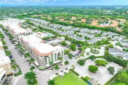 Picture of 9123 Strada Pl 7501, Naples, FL 34108
