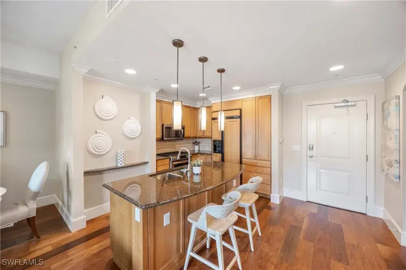 Picture of 9123 Strada Pl 7501, Naples FL 34108
