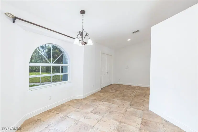 Picture of 2570 50Th Ave Ne, Naples FL 34120