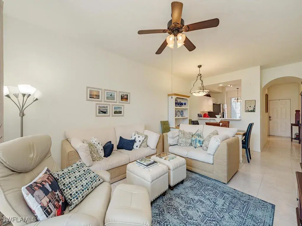 Picture of 2875 Cypress Trace Cir 8-101, Naples, FL 34119
