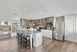 Picture of 5811 SW 1St Pl, Cape Coral, FL 33914