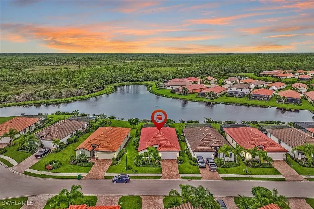 Picture of 1613 Vizcaya Ln, Naples, FL 34113