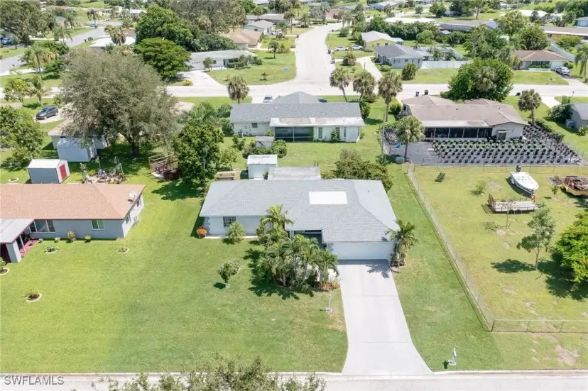 Picture of 209 Daleview Ave, Lehigh Acres FL 33936