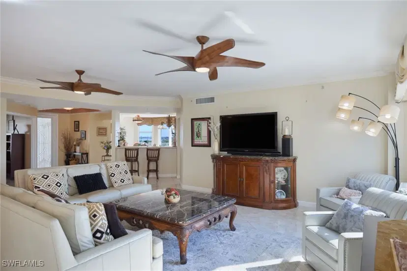 Picture of 14250 Royal Harbour Ct # 818, Fort Myers FL 33908