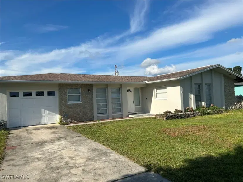 Picture of 629 SE 36Th St, Cape Coral FL 33904