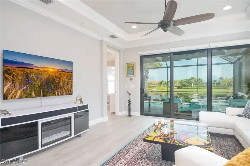 Picture of 8013 Calle Canovas Ct, Naples FL 34114