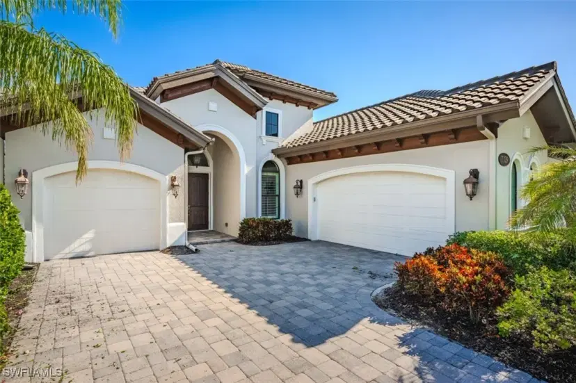 Picture of 7329 Lantana Way, Naples FL 34119