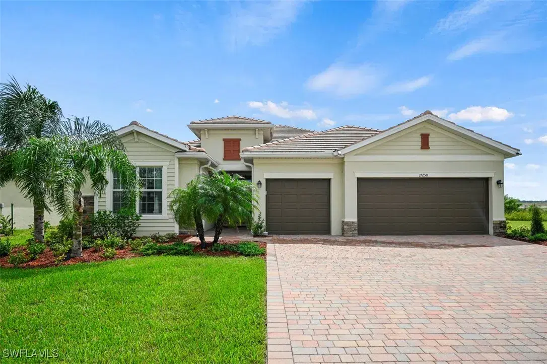 Picture of 17250 Walnut Run Dr, Alva, FL 33920