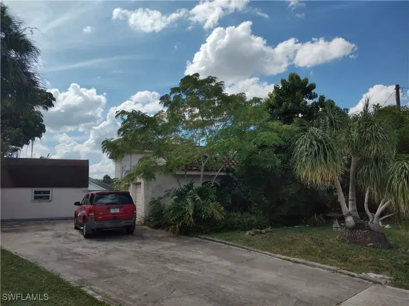 Picture of 793 Hydrangea Dr, North Fort Myers FL 33903