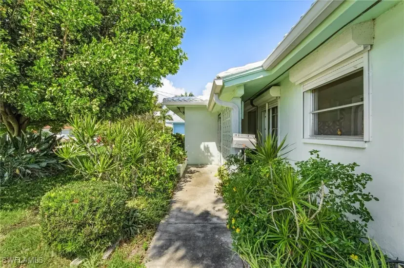 Picture of 3013 SE 17Th Pl, Cape Coral FL 33904
