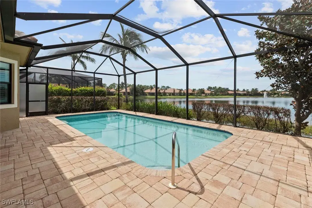 Picture of 9208 Isla Bella Cir, Bonita Springs, FL 34135
