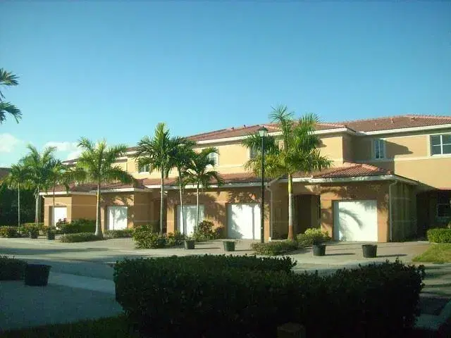 Picture of 4908 SW 30 Terrace, Fort Lauderdale FL 33312