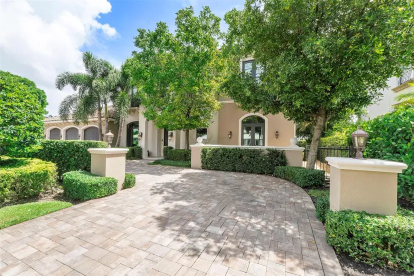 Picture of 3210 NE 23Rd Ave, Lighthouse Point FL 33064