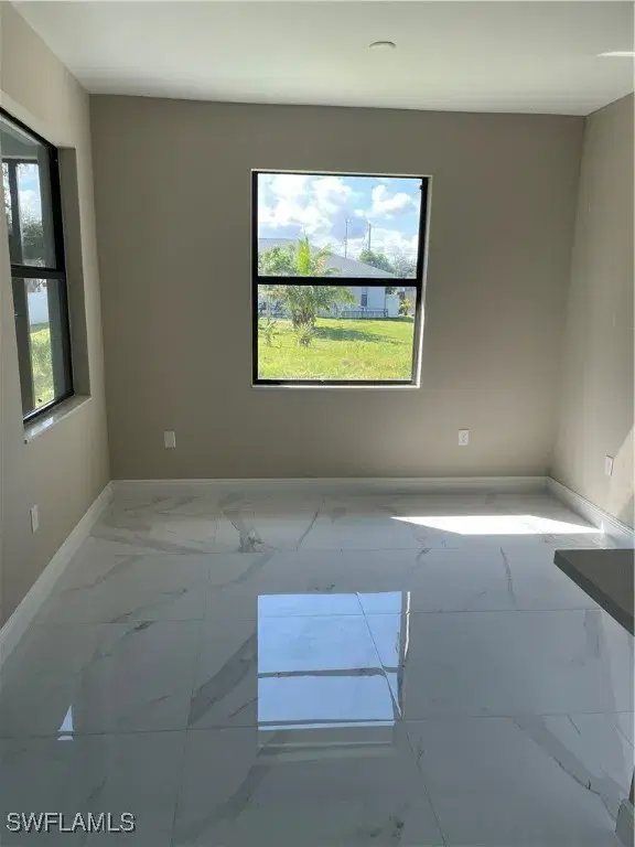 Picture of 3819 6Th St Sw, Lehigh Acres FL 33976