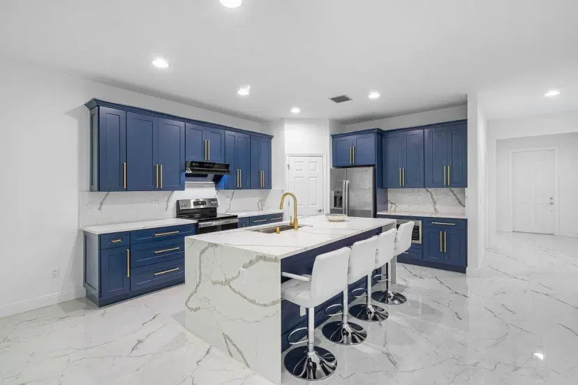 Picture of 1128 NW Leonardo Circle, Port St Lucie FL 34986