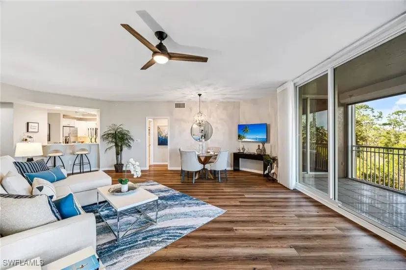 Picture of 1001 Arbor Lake Dr 102, Naples FL 34110