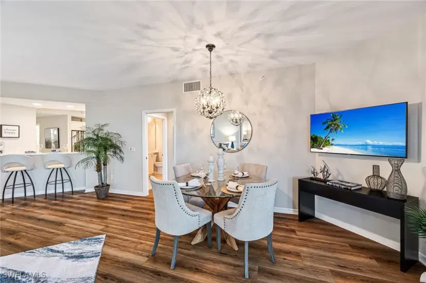 Picture of 1001 Arbor Lake Dr 102, Naples FL 34110