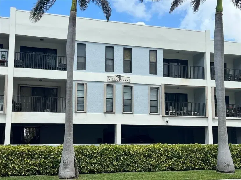 Picture of 445 SE 21St Ave 202, Deerfield Beach FL 33441