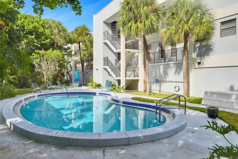 Picture of 445 SE 21St Ave 202, Deerfield Beach FL 33441