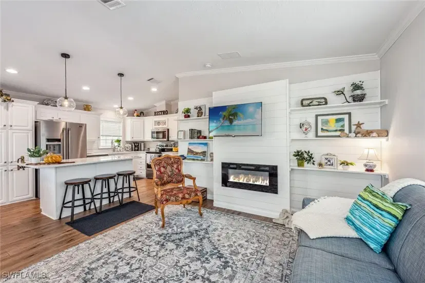 Picture of 11661 Oakdale Dr, Fort Myers FL 33908