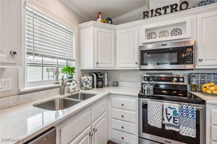 Picture of 11661 Oakdale Dr, Fort Myers FL 33908