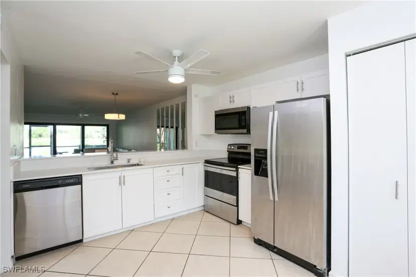 Picture of 5754 Deauville Cir E104, Naples FL 34112
