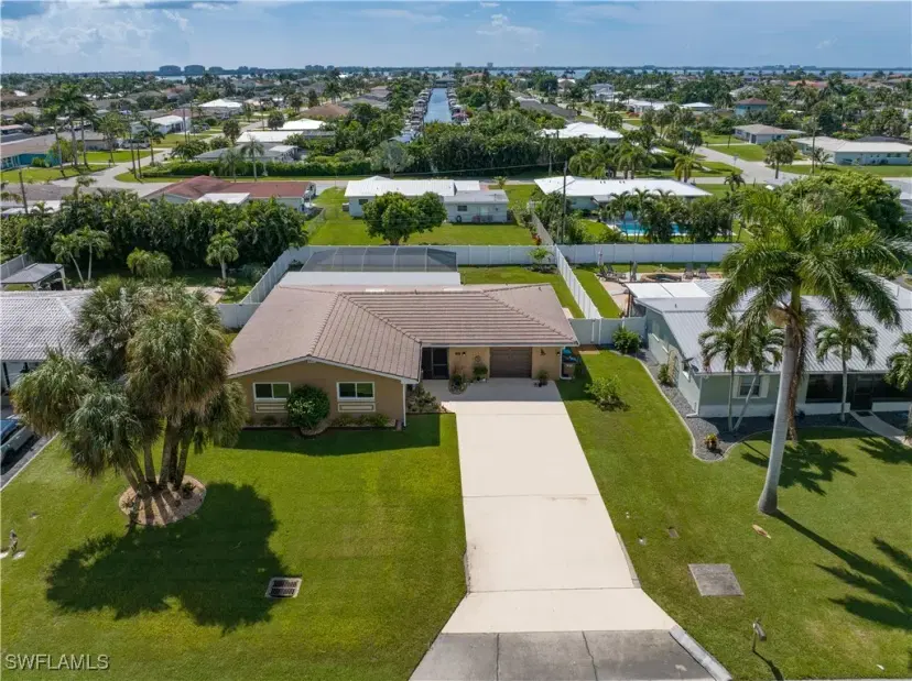 Picture of 612 El Dorado Pkwy E, Cape Coral FL 33904
