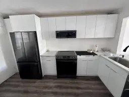 Picture of 1670 NE 191St St 400-3, Miami, FL 33179