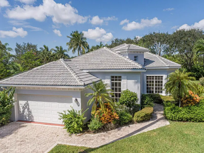 Picture of 869 Island Club Square, Vero Beach FL 32963