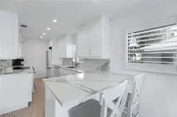 Picture of 2100 Gulf Shore Blvd N 120, Naples, FL 34102