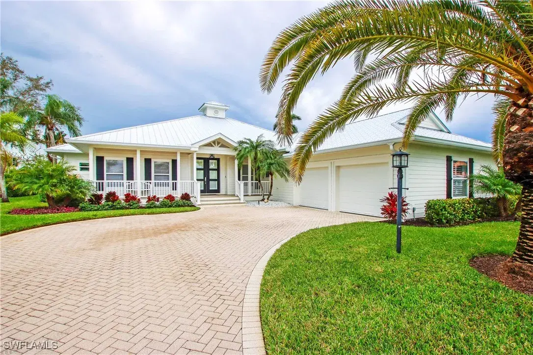 Picture of 16170 Bentwood Palms Dr, Fort Myers, FL 33908