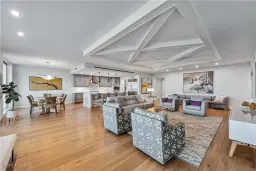 Picture of 13915 Old Coast Rd 504, Naples, FL 34110