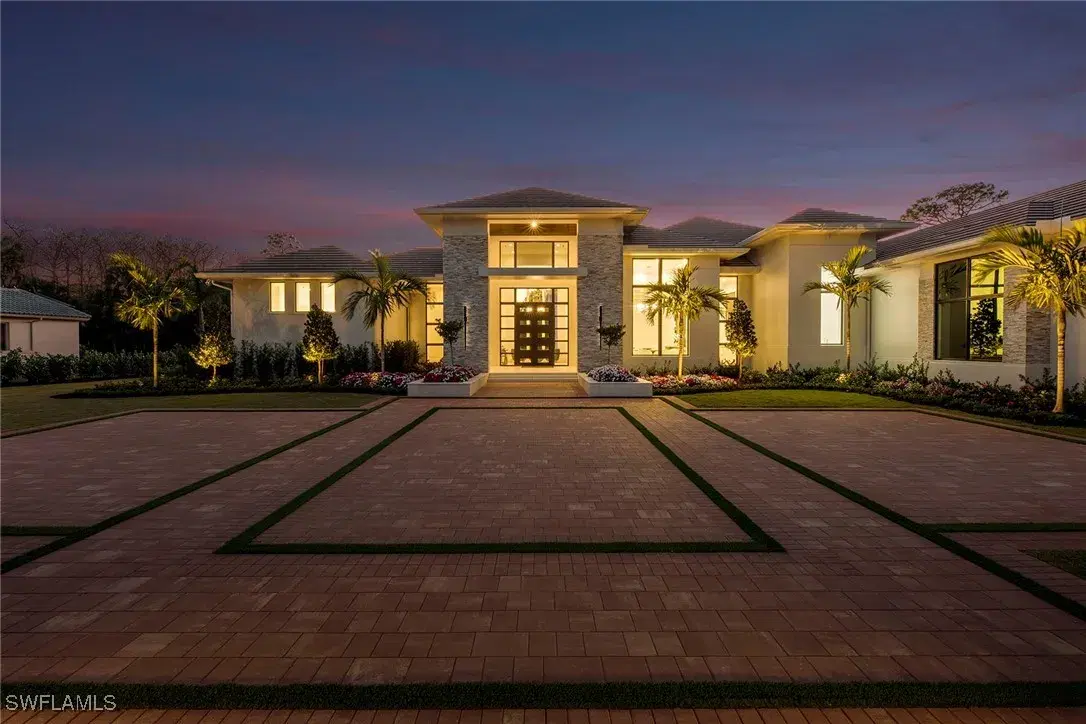 Picture of 4421 Brynwood Dr, Naples, FL 34119