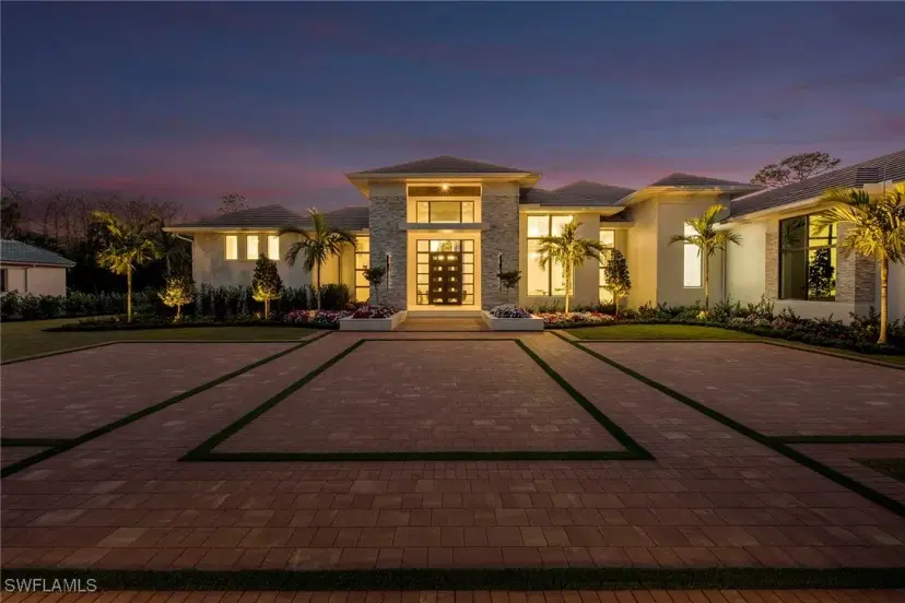 Picture of 4421 Brynwood Dr, Naples FL 34119