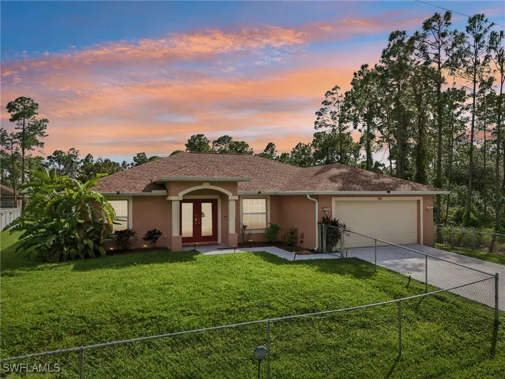 Picture of 940 Belmont St E, Lehigh Acres, FL 33974