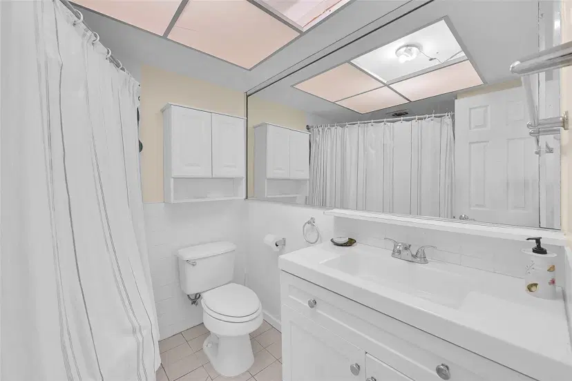 Picture of 1110 N Riverside Dr 14, Pompano Beach FL 33062