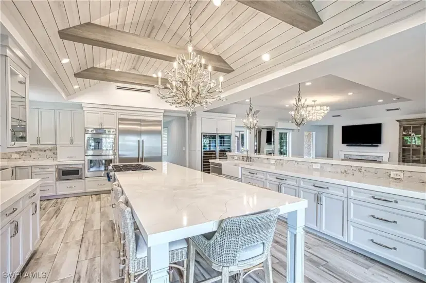 Picture of 958 Spyglass Ln, Naples FL 34102