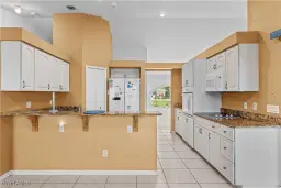 Picture of 2813 SW 31St Ln, Cape Coral, FL 33914