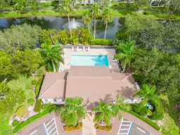 Picture of 900 Diamond Cir 904, Naples, FL 34110