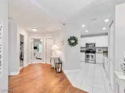 Picture of 900 Diamond Cir 904, Naples, FL 34110