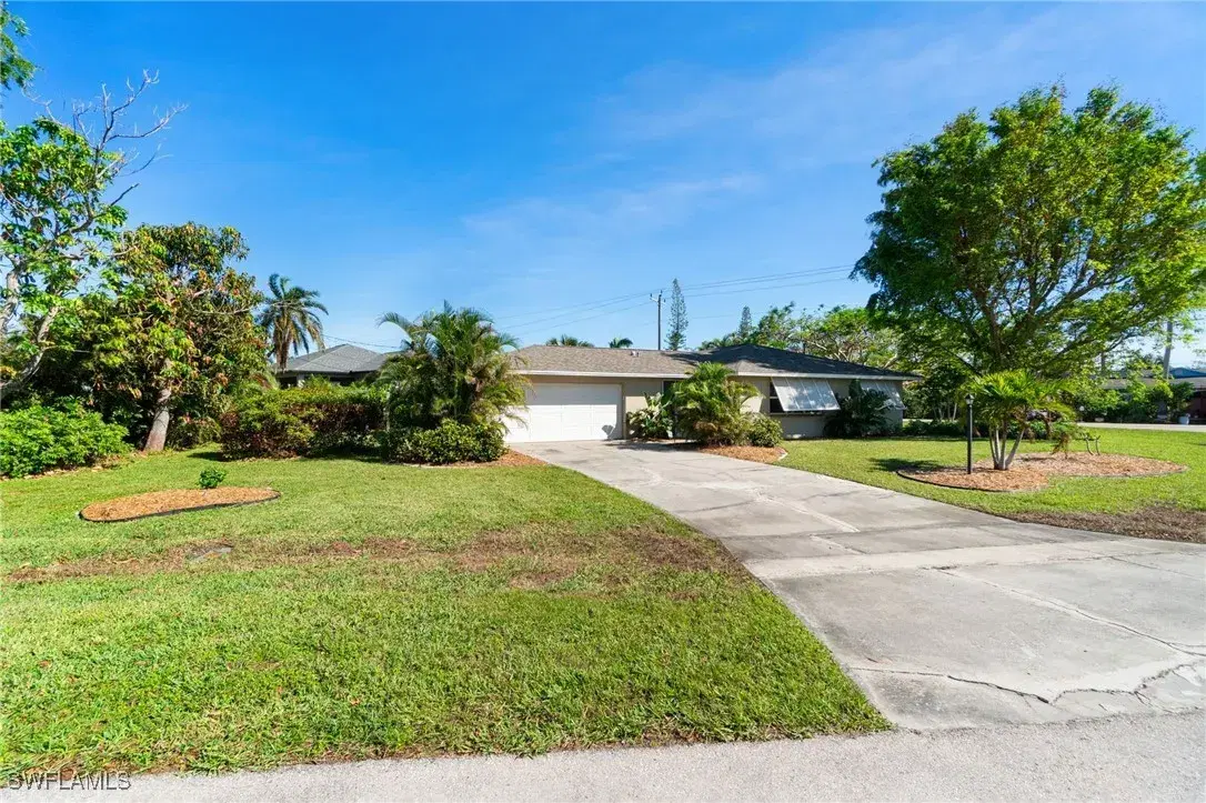 Picture of 15637 Omai Ct, Fort Myers, FL 33908